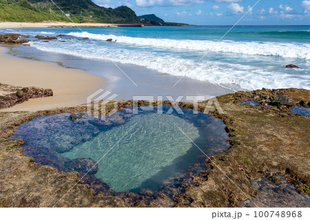 【鹿児島県】奄美大島のハートロック 【鹿児島県】奄美大島のハートロック 100748968