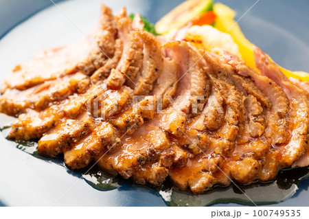 鴨のロースト 鴨のロースト 100749535