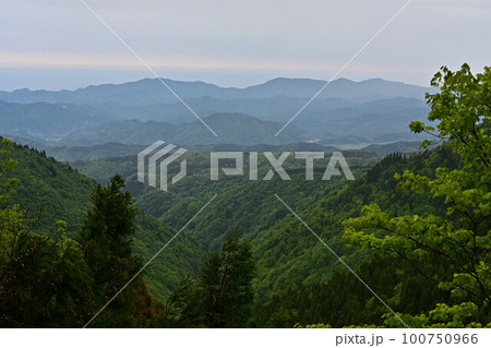 上山高原より 100750966