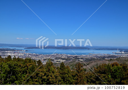 石川県 七尾城址からの眺望 石川県 七尾城址からの眺望 100752819