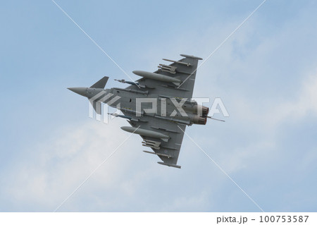 イギリス空軍タイフーンFGR4アフターバーナー 100753587