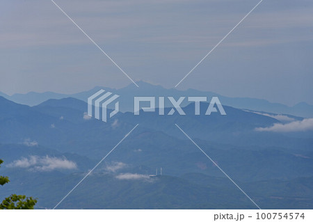 扇ノ山からの大山 100754574