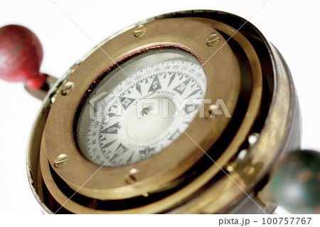 本船で使われた羅針盤