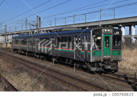 東北本線　701系1000番代F2-19編成 100760615