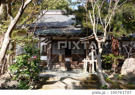覚園寺 覚園寺 100763787