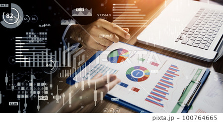 ビジネスとテクノロジー バナー・広告向け横長ビジュアル ビジネスとテクノロジー バナー・広告向け横長ビジュアル 100764665