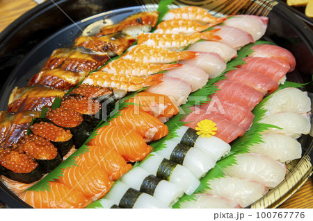 お寿司 100767776