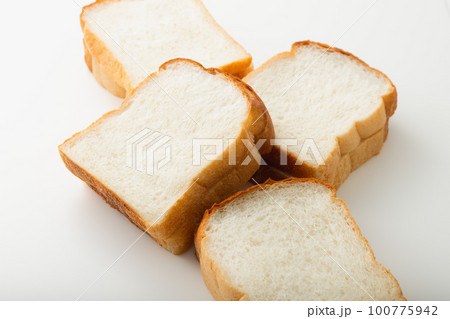 食パン 100775942