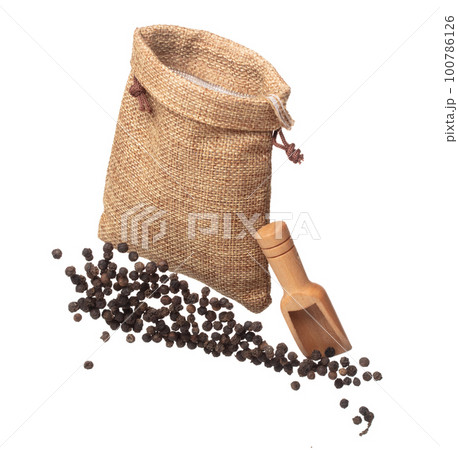 Black Pepper seeds fly throw up in sack bag, Black Pepper float explode, abstract cloud fly. Black Peppercorn splash throwing in Air. White background Isolated high speed shutter, freeze motion 100786126