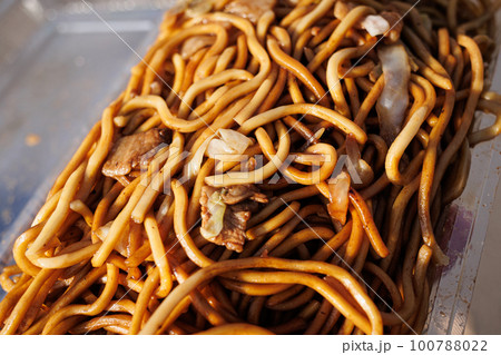 製麺所のテイクアウト焼きそば(青森県青森市) 製麺所のテイクアウト焼きそば(青森県青森市) 100788022