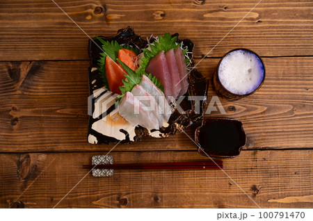 刺身のある晩酌 100791470