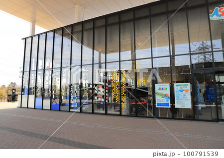 川口ハイウェイオアシス　埼玉県川口市赤山　 100791539