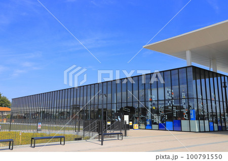 川口ハイウェイオアシス　埼玉県川口市赤山　 100791550