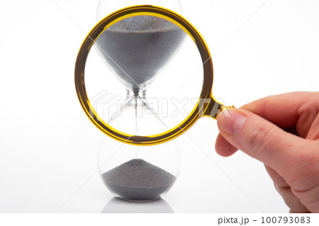 magnifying glass on a white background. optical search 100793083