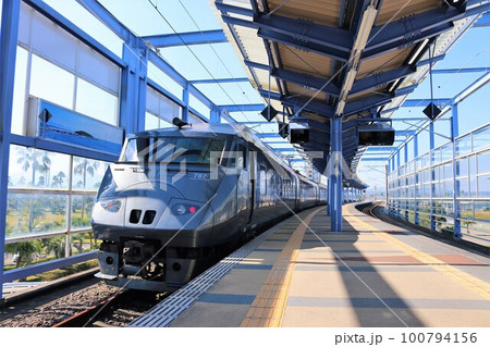 【JR九州】787系「にちりん」（宮崎空港線：宮崎空港駅） 100794156