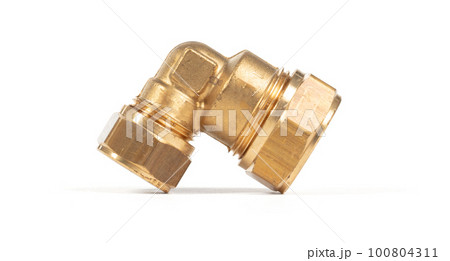 Brass fitting for plumbing pipes, connector for two different sizes, 90 degree angle Brass fitting for plumbing pipes, connector for two different sizes, 90 degree angle 100804311