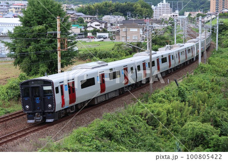 通勤電車 鹿児島本線 821系 100805422