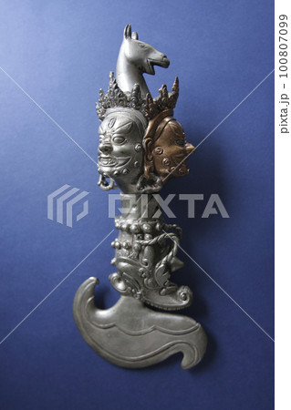 チベット仏教の金剛杵 ドルジェ バジェラ 珍しい馬頭観音のカルタリ 100807099