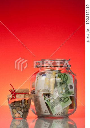 Bottles whit money 100811110