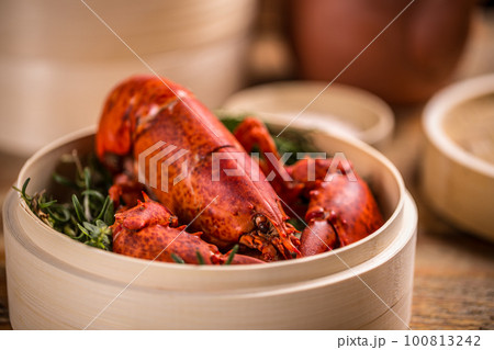 Lobster Lobster 100813242