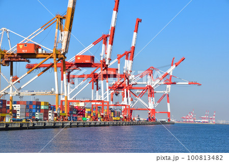 神戸港　埠頭 100813482