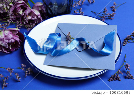 Concept of spring season beautiful table setting 100816695