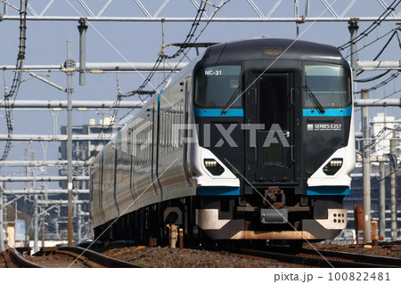 新宿行：高崎線特急あかぎ号（E257系電車） 100822481
