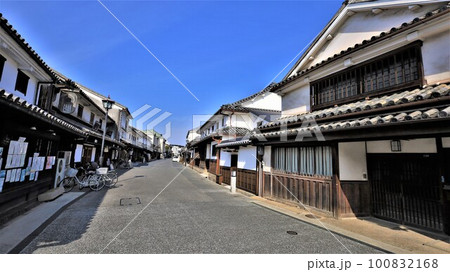倉敷美観地区・本町通り（岡山県倉敷市） 100832168