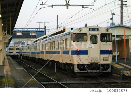 【JR九州】キハ147形(肥薩線:隼人駅) 【JR九州】キハ147形(肥薩線:隼人駅) 100832373