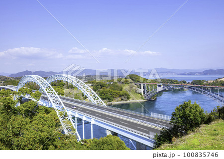 新西海橋と西海橋（長崎県） 100835746