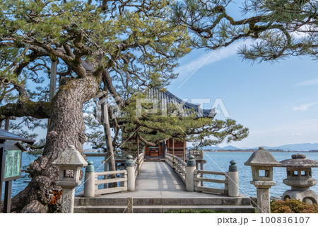 満月寺浮御堂 滋賀県大津市本堅田 満月寺浮御堂 滋賀県大津市本堅田 100836107