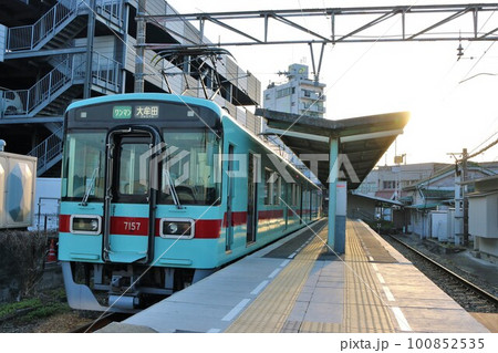【西鉄】7050形(甘木線:甘木駅) 【西鉄】7050形(甘木線:甘木駅) 100852535