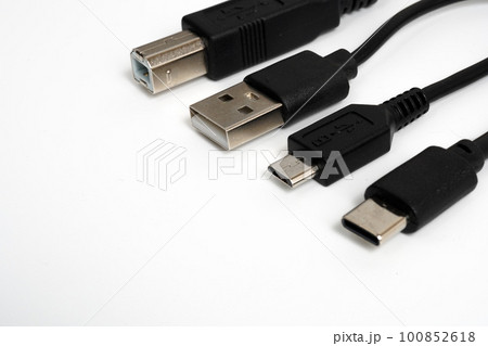 様々なUSBケーブル 様々なUSBケーブル 100852618