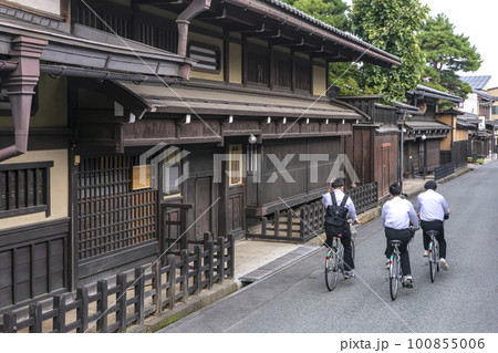 221003古い町並みz235 100855006