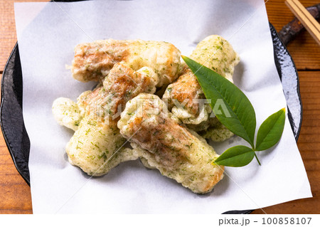 竹輪の磯辺揚げ 竹輪の磯辺揚げ 100858107