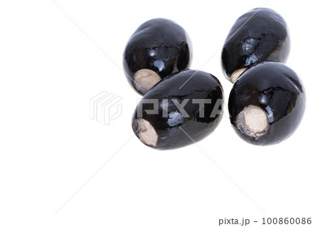 olives stuffed with cheese isolated 100860086