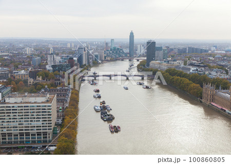 London cityscape, bird eye view with bridges over Thames river London cityscape, bird eye view with bridges over Thames river 100860805