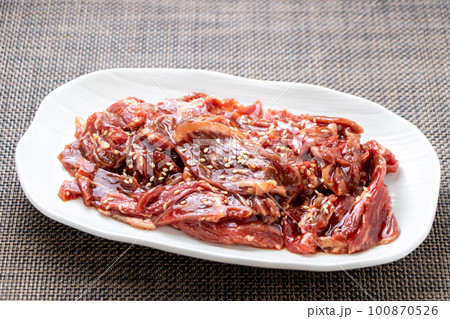 焼肉。牛肉ハラミたれ漬け。(約200g) 焼肉。牛肉ハラミたれ漬け。(約200g) 100870526