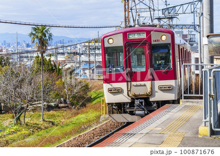 近畿日本鉄道（近鉄）信貴線　服部川駅　近鉄1430系 100871676