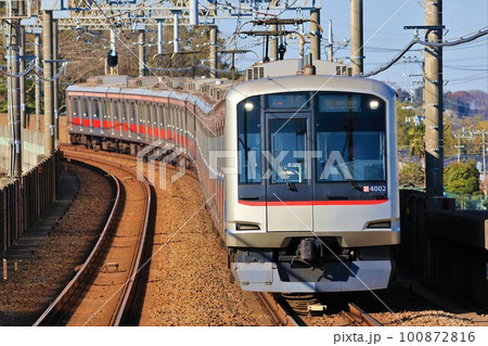 【東急】5000系(相鉄いずみ野線:いずみ中央駅) 【東急】5000系(相鉄いずみ野線:いずみ中央駅) 100872816