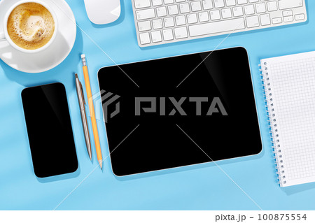 Tablet and smartphone with blank screen Tablet and smartphone with blank screen 100875554