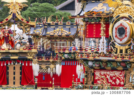 221009秋の高山祭g325 100887706