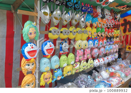 お面の露店 100889932