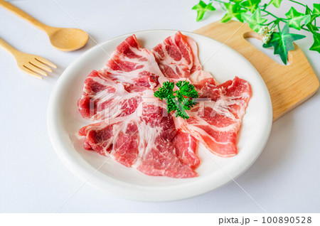 豚肩ロース薄切り肉 豚肩ロース薄切り肉 100890528