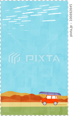旅行に出かける荷物を積んだ車と風景の背景　秋 100892645