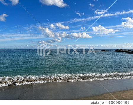 【千葉県南房総市】1月の根本海水浴場 【千葉県南房総市】1月の根本海水浴場 100900495