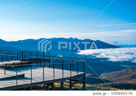 車山展望テラス（八ヶ岳・富士山を望む） 100900576