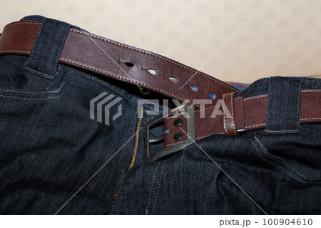 ベルト, バックル, 衣類, お洒落, おしゃれ, 紳士用, 男性用, ファッション, 洋服, 服 100904610