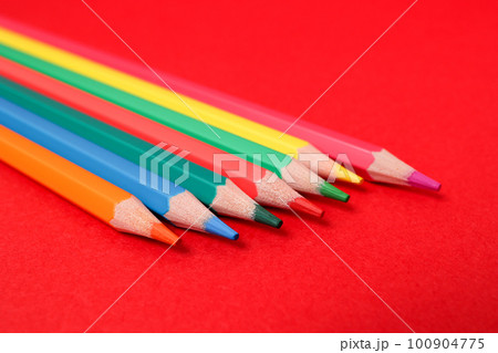 色鉛筆, 鉛筆, えんぴつ, 文具, 文房具, 学校, 木製, 描く, 書く, 塗る, 色えんぴつ 100904775