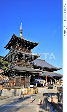 水間寺・三重塔・本堂(大阪府貝塚市) 水間寺・三重塔・本堂(大阪府貝塚市) 100911025